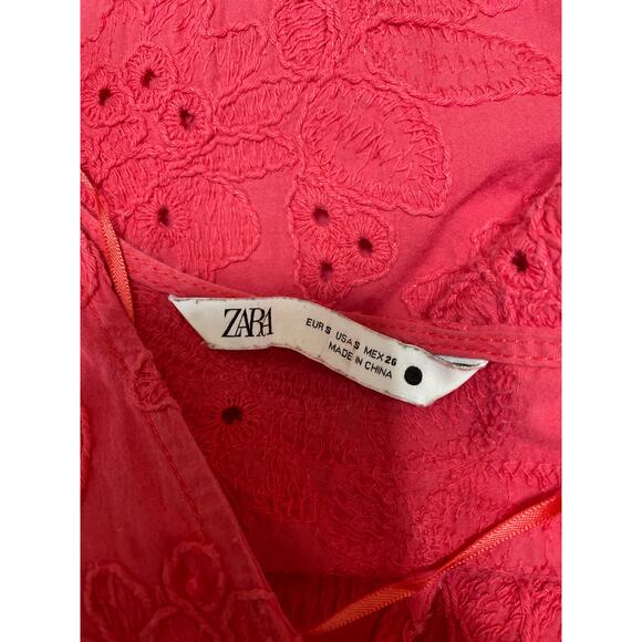 Zara Red Eyelet Embroidered V-neck Puff Sleeve Flounce Midi A-Line Dress Size S - Picture 4 of 5